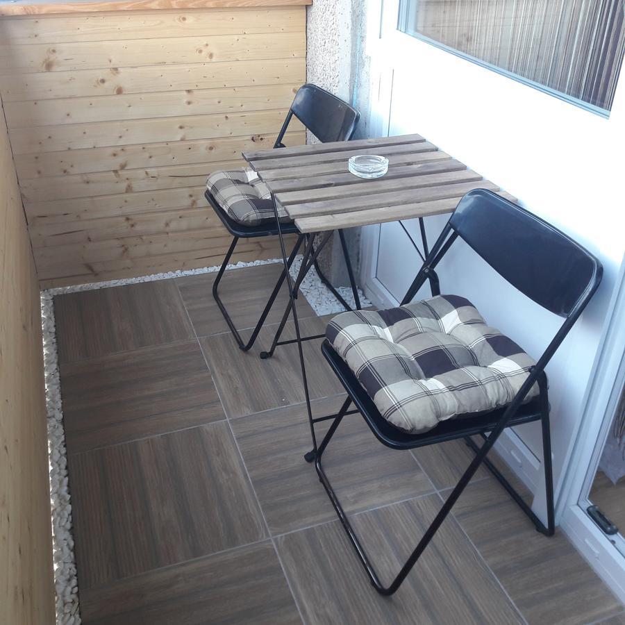 Studio 18 Apartman Казинцбарцика Екстериор снимка